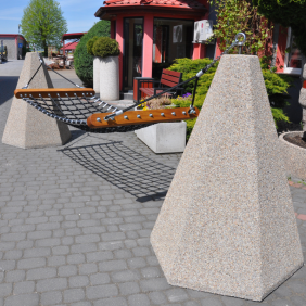 Betonowy słupek parkingowy kod: 352
